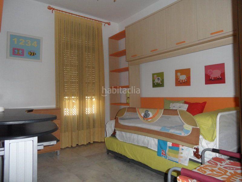 Foto c362df1f-76ee-44bf-aa75-b93948f31f9e. Piso ideal pareja en Madre de Dios Jerez de la Frontera