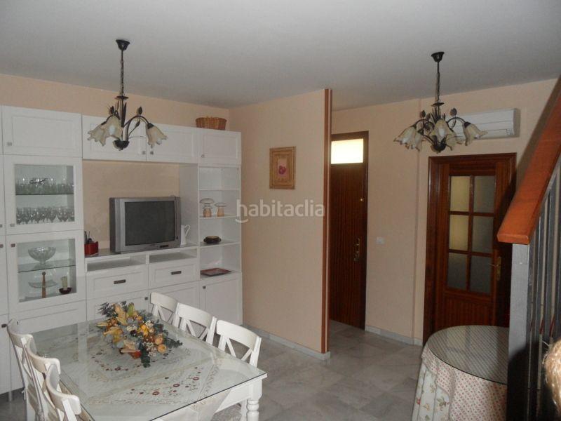 Foto fc6d7231-c3f9-4f8d-8e90-b3d217daa859. Piso ideal pareja en Madre de Dios Jerez de la Frontera