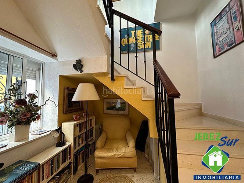 Foto 272fcb52-f00d-4b20-989c-66fd3d158bc9. Casa adossada a Centro Jerez de la Frontera