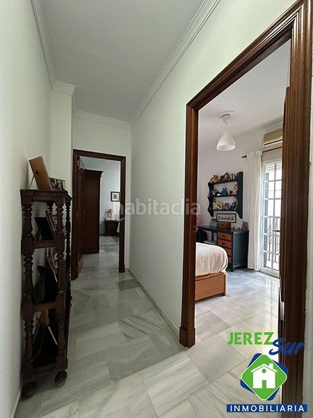 Foto d8c44ed1-14a7-4028-8668-43501caaeebc. Casa adossada a Centro Jerez de la Frontera