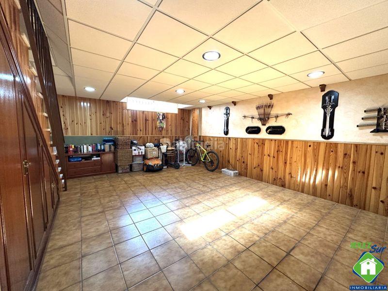 Foto ba4e7301-5316-4858-a1bd-080ddb7eb6aa. Casa adossada amb calefacció aparcament a El Altillo Jerez de la Frontera