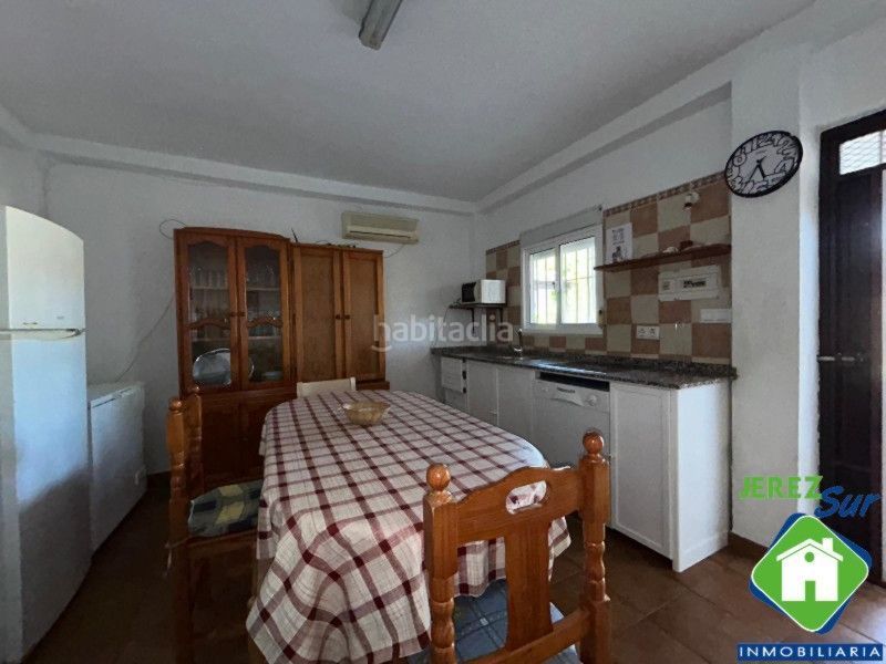 Foto 1908d81d-3a52-4532-8fa8-f105c6b2925f. Casa amb calefacció piscina a Arcos de la Frontera