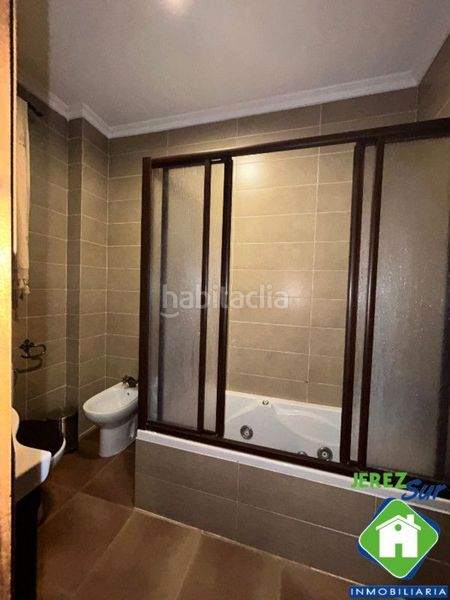 Foto 32d39ceb-e0eb-49a6-a53c-eca37ac252ab. Casa amb calefacció piscina a Arcos de la Frontera