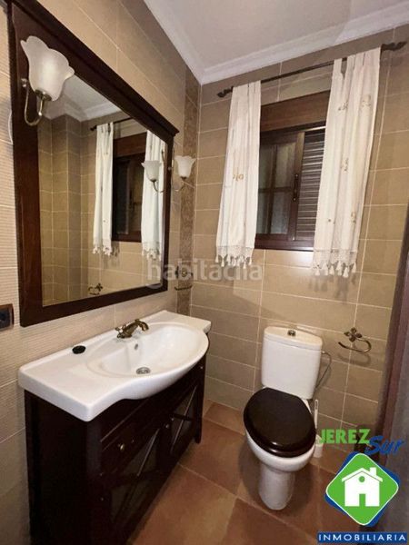 Foto 8b5ad154-d971-4450-ac57-b585df976638. Casa amb calefacció piscina a Arcos de la Frontera