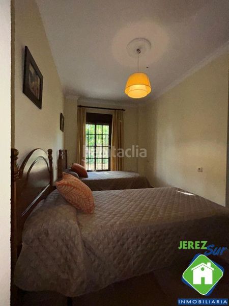 Foto b68d5af7-c223-40d6-bdd1-e824dce44a21. Casa amb calefacció piscina a Arcos de la Frontera