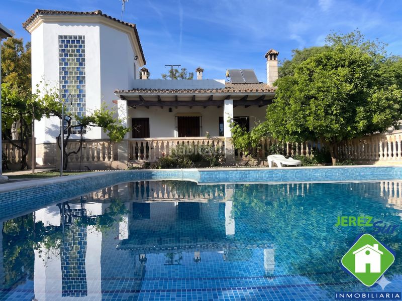 Foto cebecf07-5596-411e-a9e7-8d1ad6aaf36e. Casa amb calefacció piscina a Arcos de la Frontera