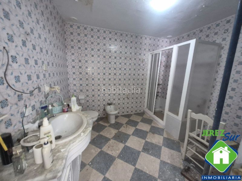 Foto 3e148913-cd7f-4160-9abb-cae6bf2bd239. Casa amb aparcament a Madre de Dios Jerez de la Frontera
