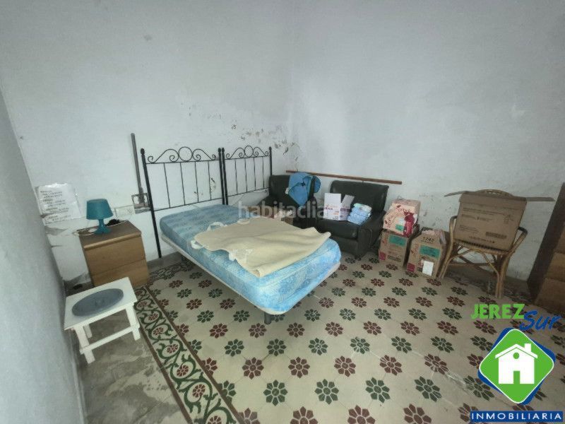 Foto 9eb361c6-a3dc-43a4-b57c-781909d4bf8c. Casa amb aparcament a Madre de Dios Jerez de la Frontera