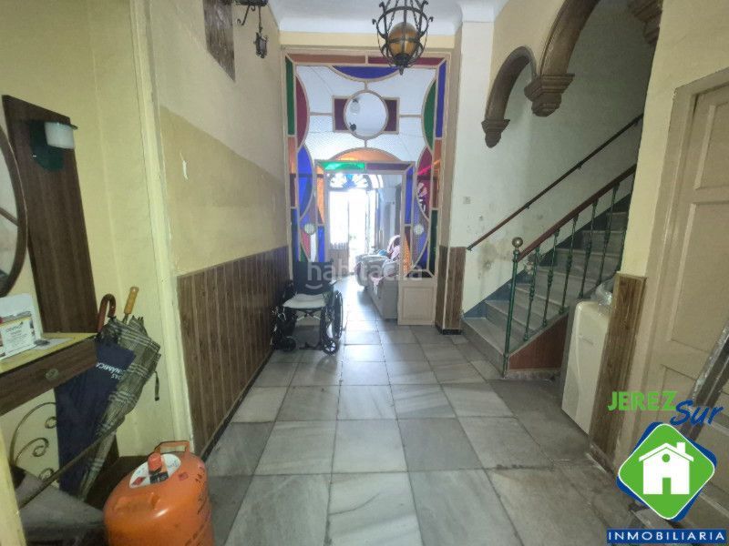 Foto a7798a9e-2a03-403e-a9f0-7faf93af5148. Casa amb aparcament a Madre de Dios Jerez de la Frontera