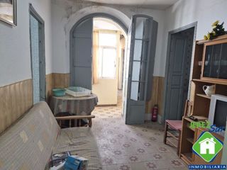 Casa in Madre de Dios. Casa señorial en el corazón de jerez