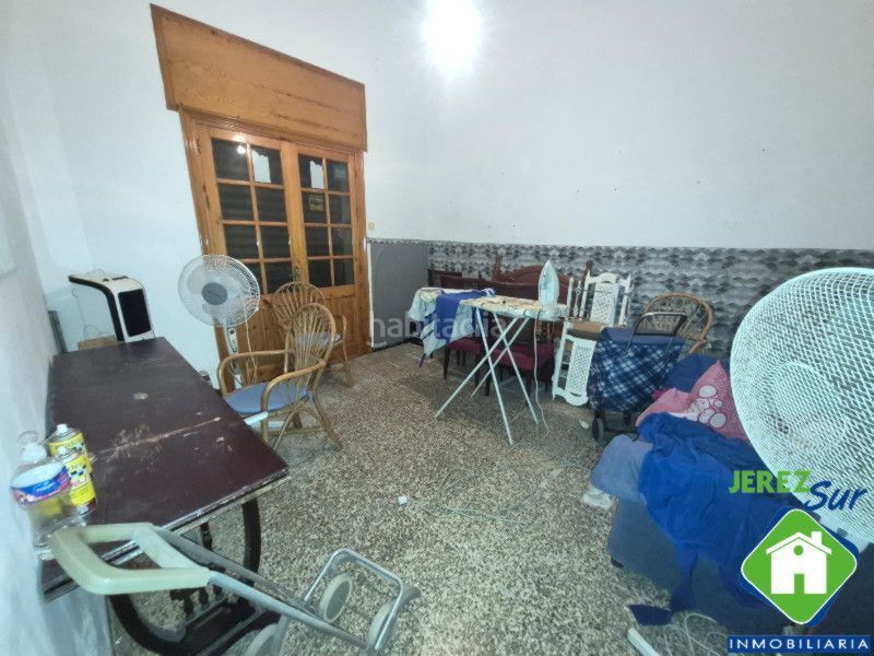 Foto d54e6cdd-fced-451b-97d2-41291ac6637a. Casa amb aparcament a Madre de Dios Jerez de la Frontera