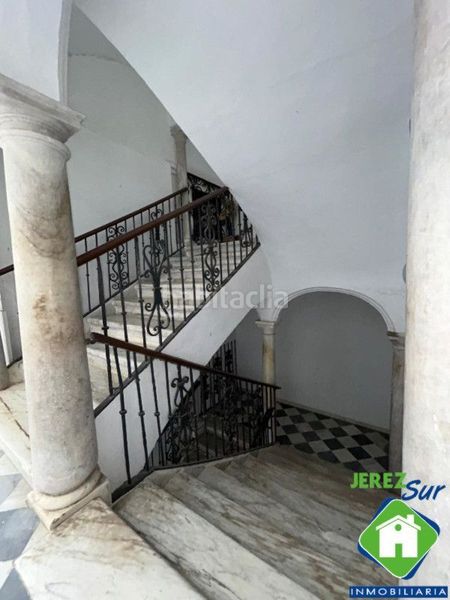 Foto 46264687-35f8-4e84-81a8-54273361859c. Pis a Centro Histórico Cádiz