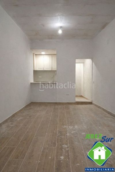 Foto 15b72e53-3899-48c8-a364-7ab3f70757ad. Apartament a Centro Jerez de la Frontera