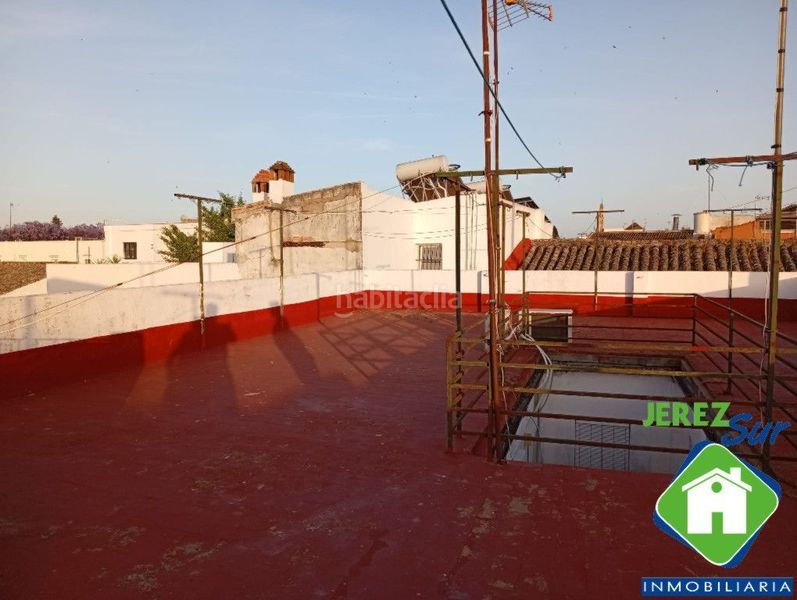 Foto edc28665-7a8b-4cf7-bed9-29a16ea62256. Apartament a Centro Jerez de la Frontera
