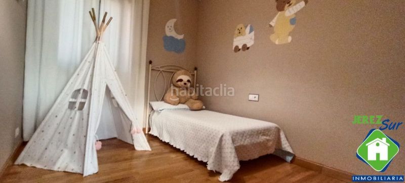 Foto 7799c057-eb7a-4a6d-8e79-a6640a6d073d. Pis amb aparcament piscina a Pozoalbero Jerez de la Frontera