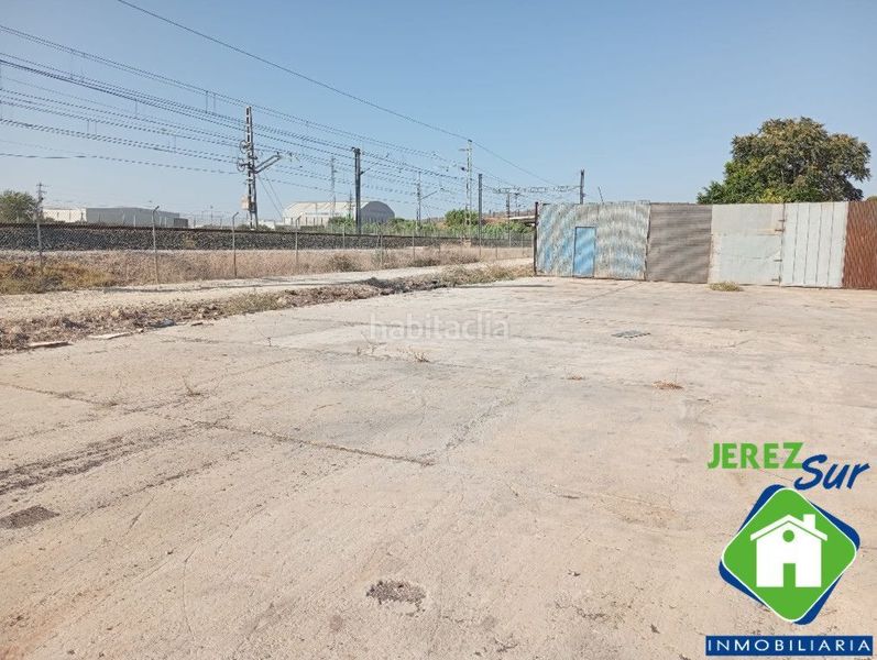 Foto d3cf3677-ec49-4b22-a252-845350ab3232. Terreno residencial oportunidad de inversión! amplia parcela con gran potencial en la zona de guadalcacín en Jerez de la Frontera