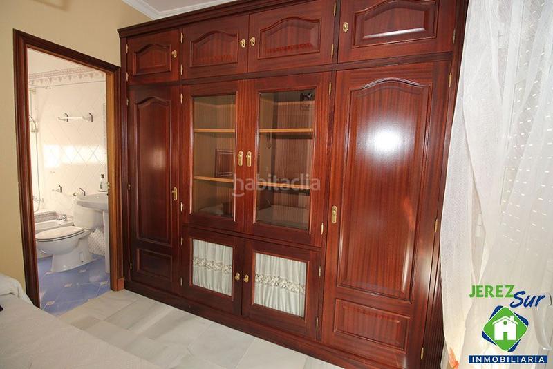 Foto 76a76402-aba3-444b-9b71-9e7a4fd7aefe. Casa adossada amb calefacció a Vallesequillo Jerez de la Frontera