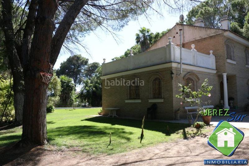Foto 8d694923-17de-4441-b765-f3f6145fff72. Terreno residencial chalet en gran parcela en Parque Atlántico - Ronda este Jerez de la Frontera