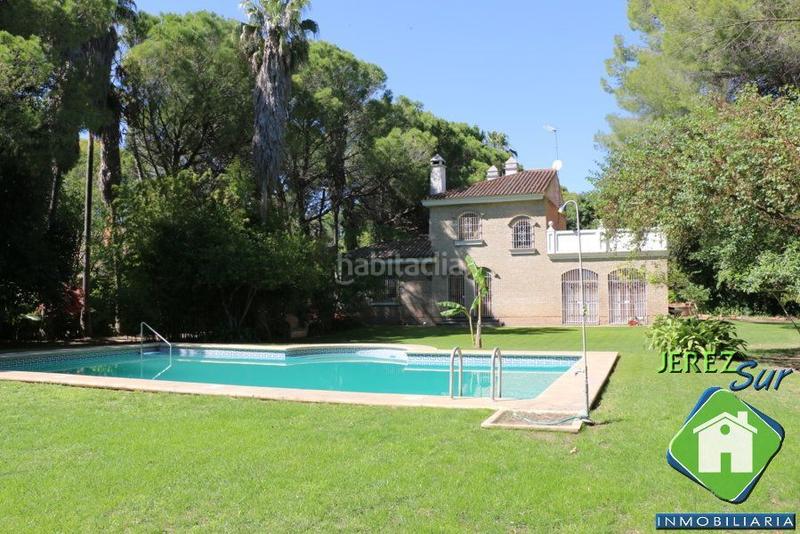 Foto d9ae8e01-646a-4076-b70f-4476a839af60. Terreno residencial chalet en gran parcela en Parque Atlántico - Ronda este Jerez de la Frontera