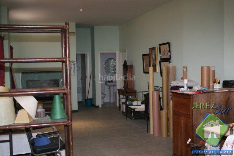 Foto 0678e6a9-a4b0-4714-af7b-0ce90844f29f. Local comercial a Madre de Dios Jerez de la Frontera