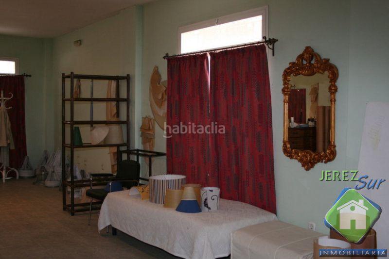 Foto fce90e57-069b-4e76-a3b9-ba6a4dcc0c8f. Local comercial a Madre de Dios Jerez de la Frontera