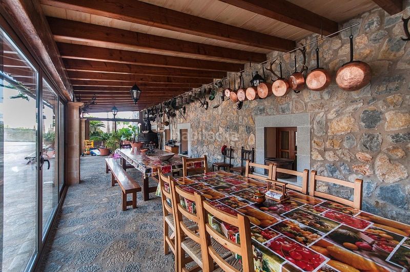 Foto bd05df11-1977-45d0-8686-2b1198c53d80. Xalet amb calefacció piscina a Sa Casa Blanca Palma de Mallorca