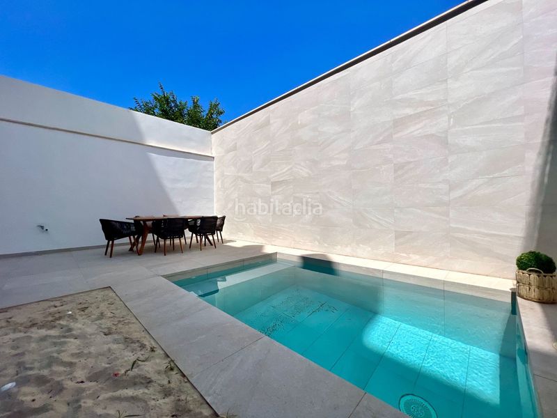 Foto f0c98c18-fb8f-4ce7-8d65-304d43f19aaa. Dúplex amb calefacció piscina a Ciudad Jardín Palma de Mallorca