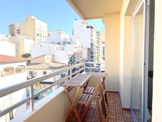 Pis  Caro. Inversión llave en mano con licencia de alquiler de corta duraci