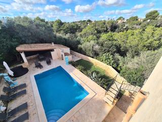 Casa a Cala Santanyí. Encantadora villa con licencia turística a solo 3 minutos a pie