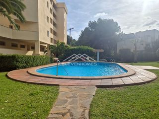 Piso en Sol de Mallorca. Exclusivo apartamento en primera línea de mar en cala vinyes, ma