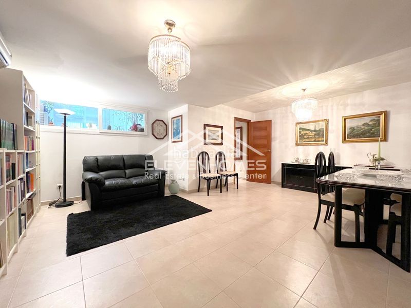 Foto 789d7ef7-70df-46e3-b839-3912e27d4168. Casa adossada amb calefacció piscina a Son Dameto Palma de Mallorca