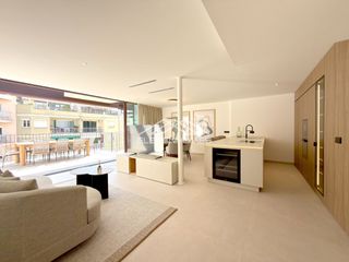 Penthouse in Santa Catalina. Ático con terraza, solárium y piscina privada en santa catalina