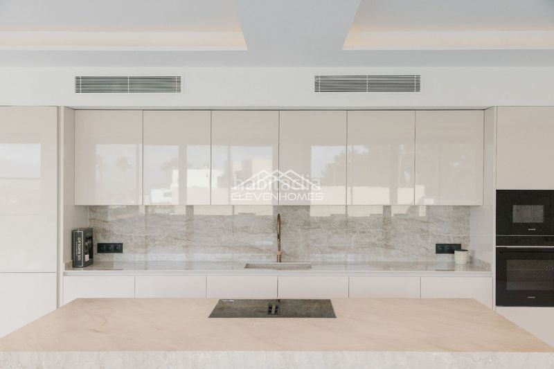 Foto 943e81e3-d8b4-4767-8463-42df5bb33b82. Xalet amb piscina a Son Gual Palma de Mallorca