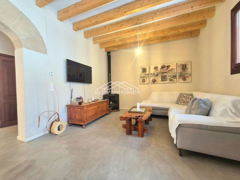 Foto 07ed1aac-e3ec-4d04-b39e-164f9570700d. Casa amb calefacció a Artà poble Artà