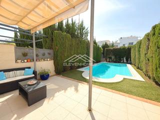 Casa adosada en Son Dameto. Chalet adosado en zona colegios con piscina privada!