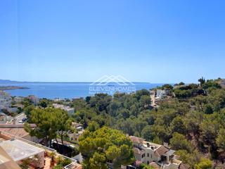 Penthouse  Barranc. Ático de lujo con vistas al mar , piscina y 2 plazas de parking