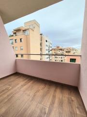 Piso en Santa Catalina. Elegancia y confort en santa catalina piso totalmente reformado