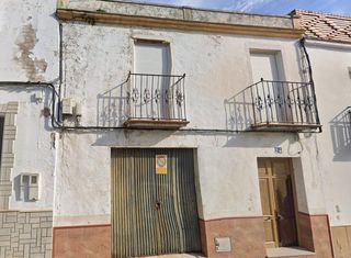 Haus in Bujalance. Casa en venta en bujalance