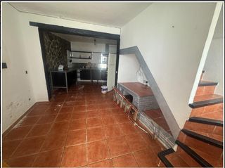 Casa in Benaoján. Vivienda unifamiliar adosado en málaga  benaojan