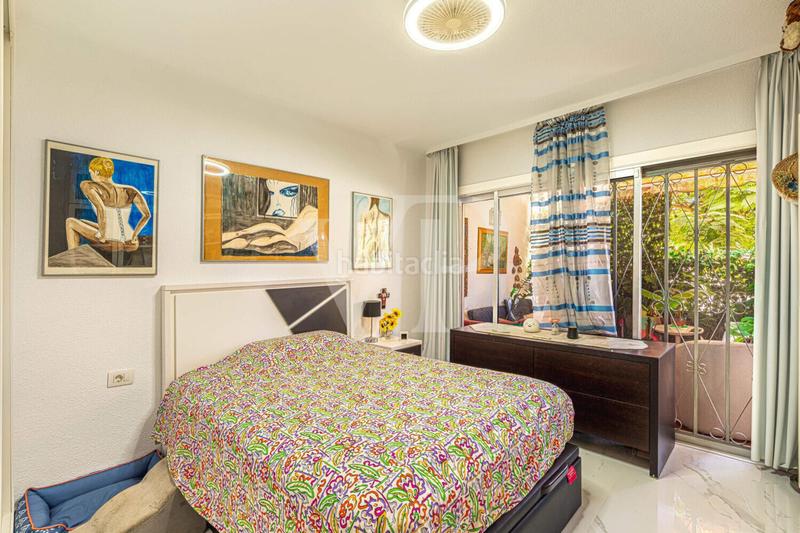 Foto ef569752-1182-4a58-a4ff-4b37963d5e12. Rez-de-chaussée avec piscine dans Los Cristianos Arona