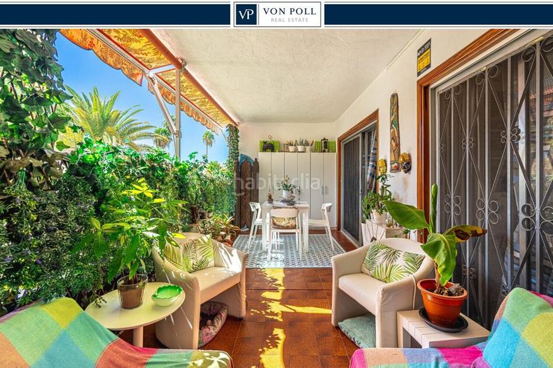 Foto f097b368-037c-425a-9622-6788505a7c53. Rez-de-chaussée avec piscine dans Los Cristianos Arona