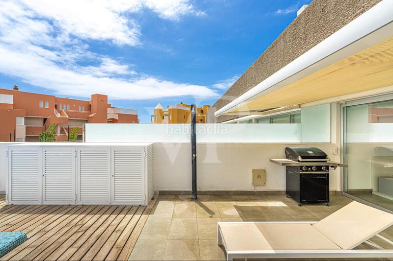 Foto 05ade22a-6fad-475e-ac11-8a8b031b372c. Pis amb aparcament a Casco Urbano Adeje