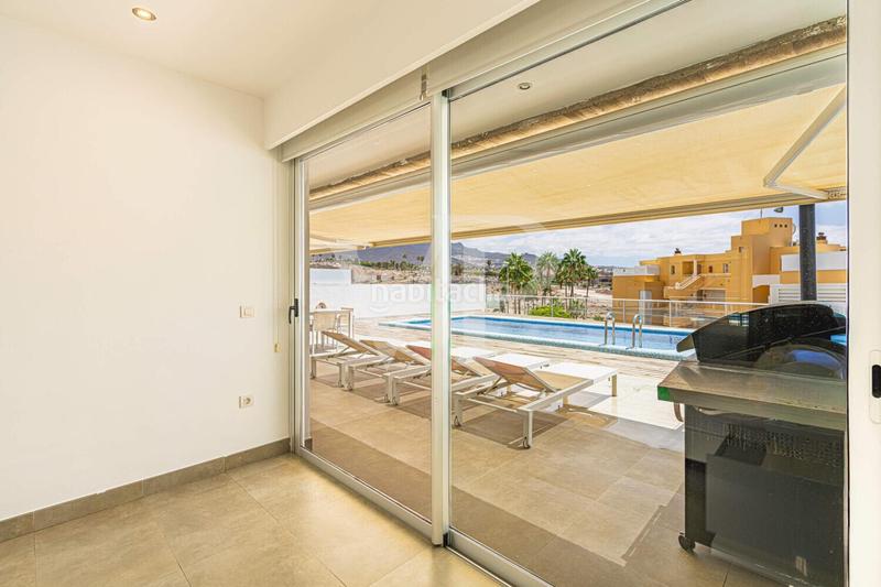 Foto 5e58994a-a50c-4972-9f97-0cf0638984f6. Pis amb aparcament a Casco Urbano Adeje