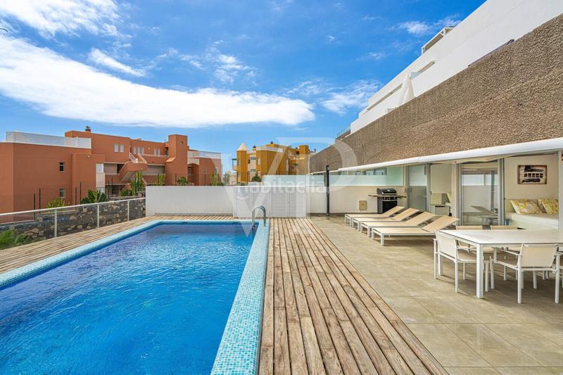 Foto d24f6e03-9bc9-44f8-a76a-6f208b68c991. Pis amb aparcament a Casco Urbano Adeje