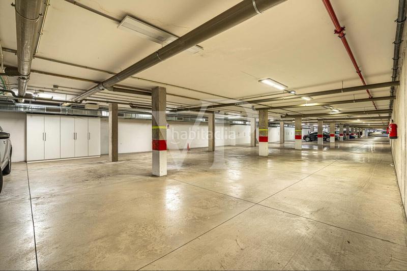 Foto f28ec1f8-dfd8-4d2b-9dd3-8bdf3c4242b9. Pis amb aparcament a Casco Urbano Adeje