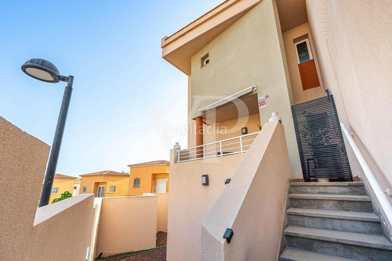 Foto 4df75c73-9adf-452c-a733-2f084d6b20f6. Casa a schiera con parcheggio in Puerto de Santiago Santiago del Teide