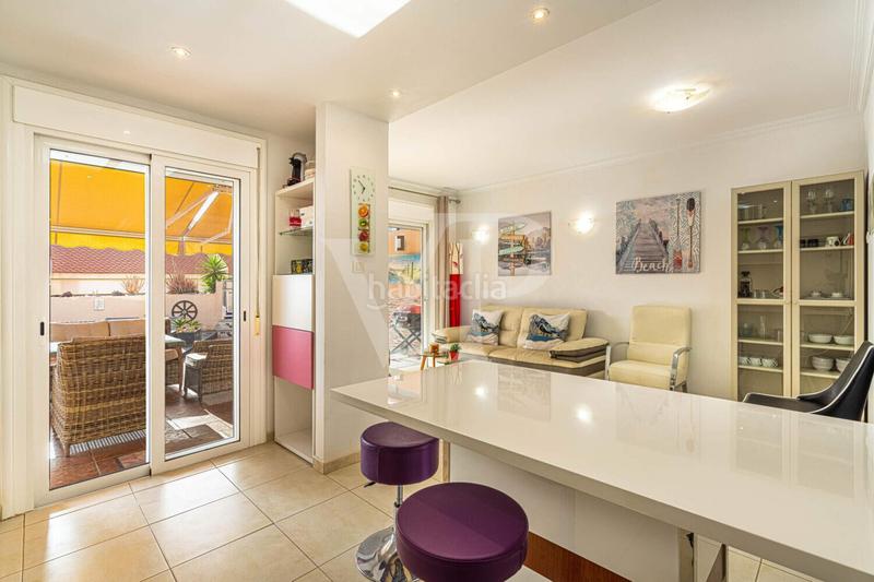 Foto 6f4083ea-a459-4015-952b-0a8c57c92bb6. Casa a schiera con parcheggio in Puerto de Santiago Santiago del Teide