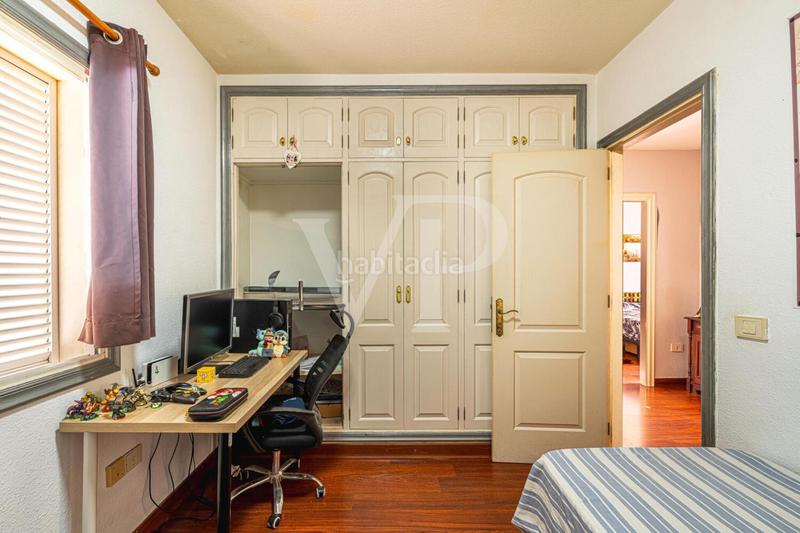 Foto 9f57f89b-814d-4ddd-b3dc-34ec79a5bbb8. Casa bifamiliare con parcheggio in Torviscas Centro y Alto Adeje