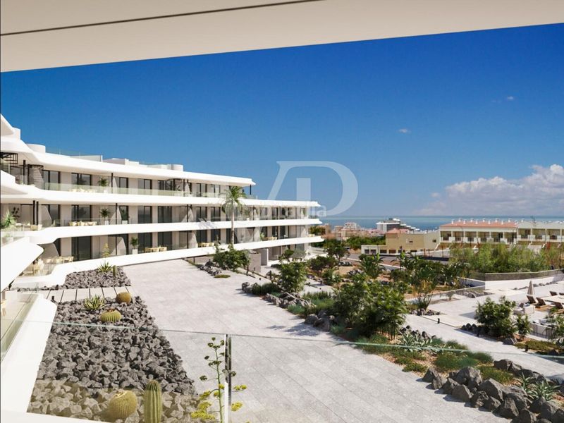 Foto 53d375f0-a3ce-4631-b633-7084bd6203f7. Pis amb aparcament a Playa Fañabé Alto Adeje