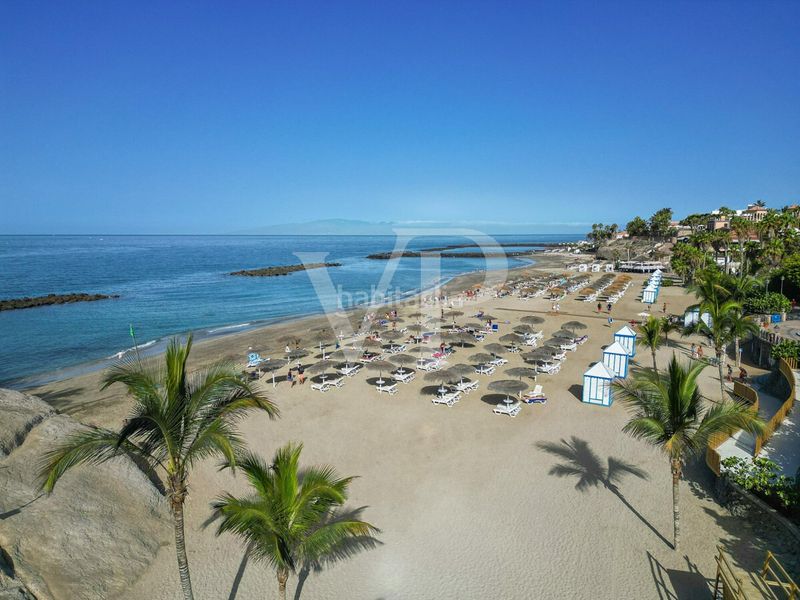 Foto 6710a921-6c6d-4e7f-998e-9c22403f3c9c. Pis amb aparcament a Playa Fañabé Alto Adeje